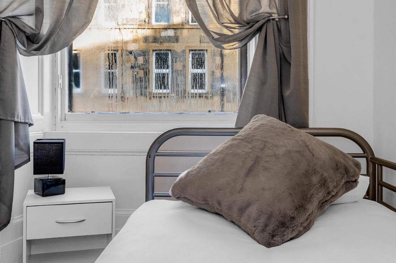 Edinburgh City Centre Jasmine Apartment -Sleeps 7 Edimburgo Exterior foto