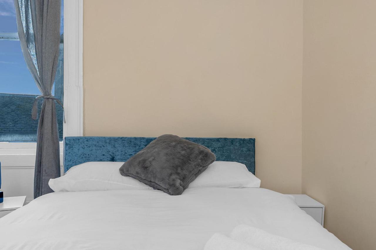 Edinburgh City Centre Jasmine Apartment -Sleeps 7 Edimburgo Exterior foto